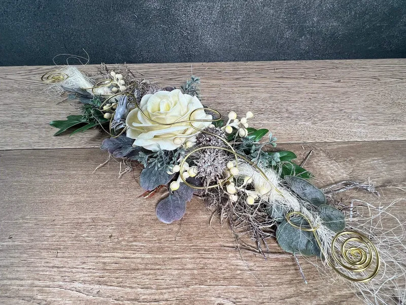 Grabgesteck Wachsrose Seidenblumen – langlebiger Grabschmuck