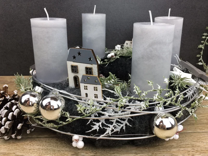 Adventskranz rund klassisch – mehrjährig handgefertigt langlebig