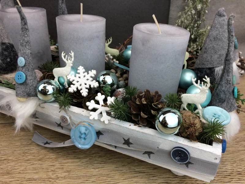 Adventsgesteck Tablett länglich – Advent Tischdeko mehrjährig