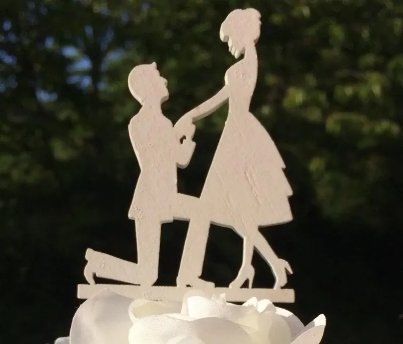 Cake Topper Tortenfigur weiß – Tortenaufsatz Hochzeit & Feiern