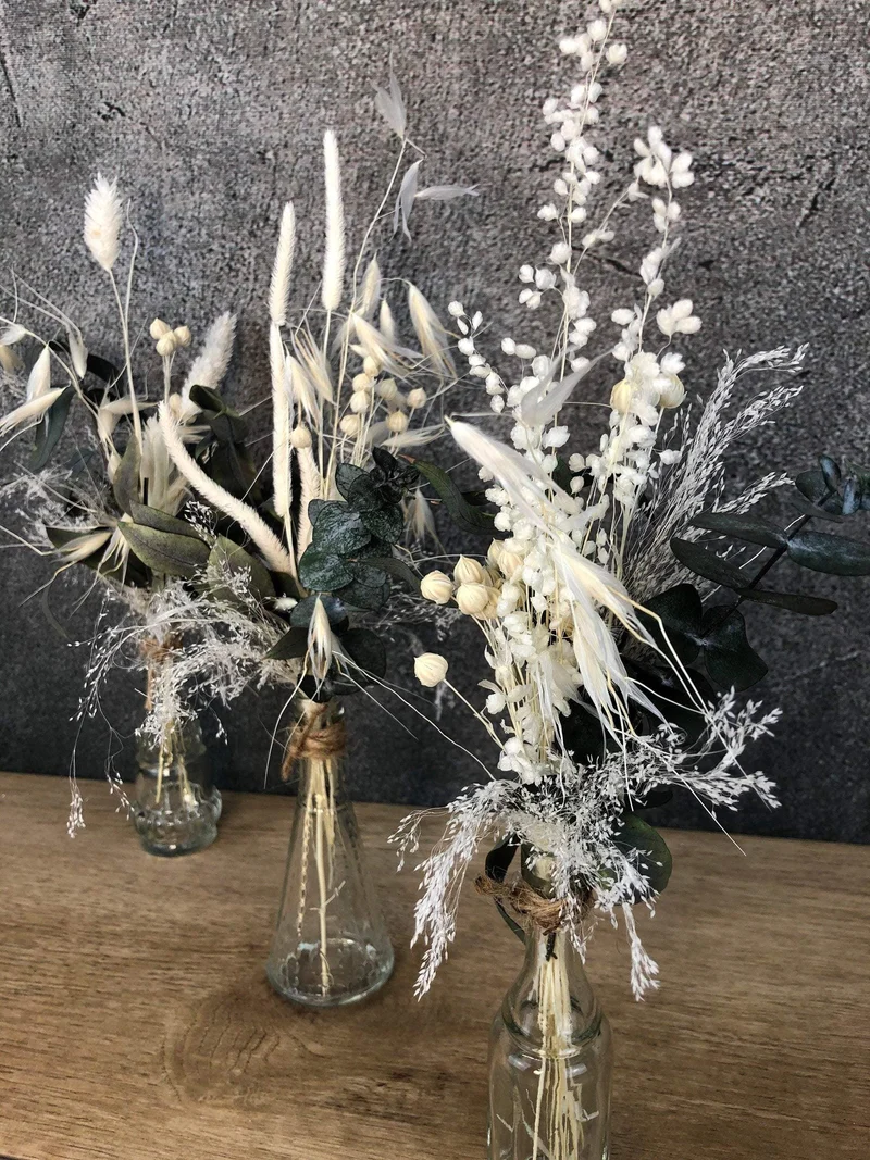 Trockenblumen Arrangement in Vase – Eukalyptus & Gräser handgefertigt