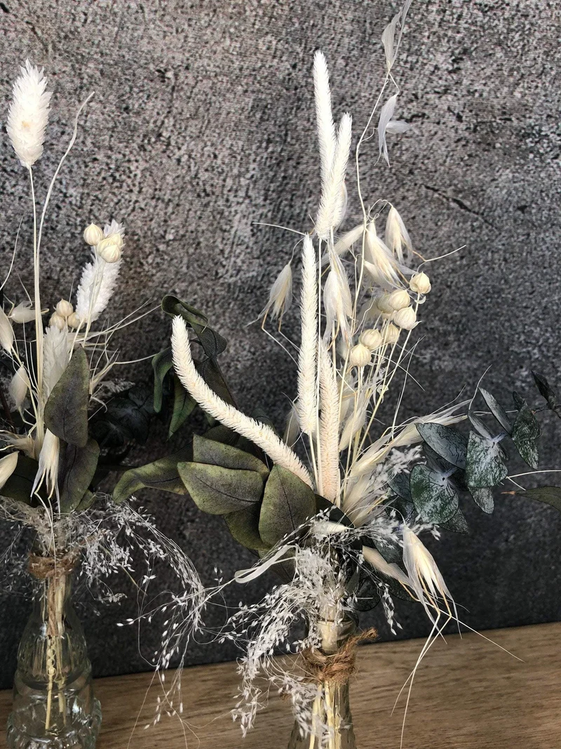 Trockenblumen Arrangement in Vase – Eukalyptus & Gräser handgefertigt