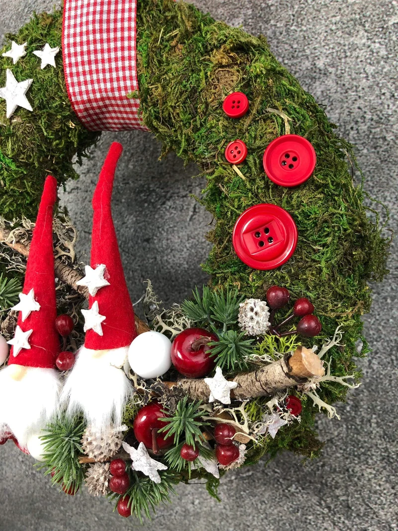 Weihnachtskranz Wichtel – Türkranz Weihnachten Tanne handgefertigt