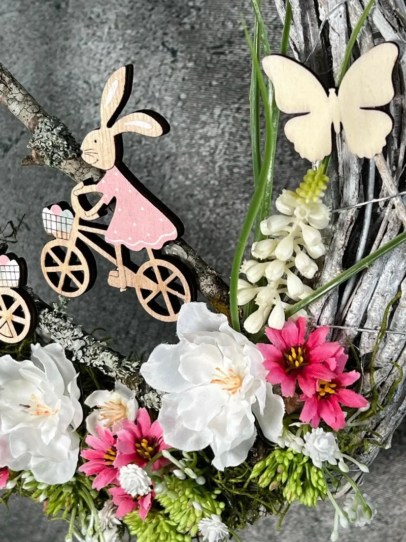 Frühlingskranz Türdeko mit Hasen, Eiern & Schleierkraut – Seidenblumen Osterkranz