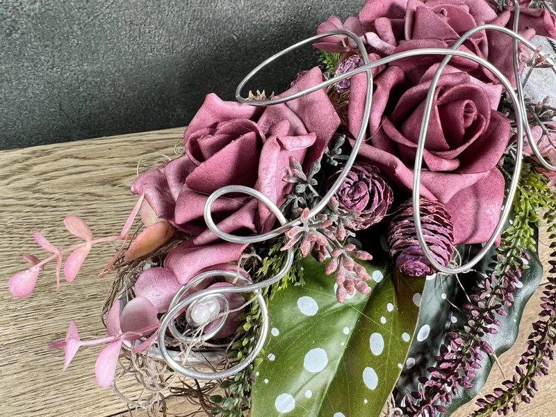Grabschmuck Herz Rose Seidenblumen – würdevoll & langlebig – für Außen