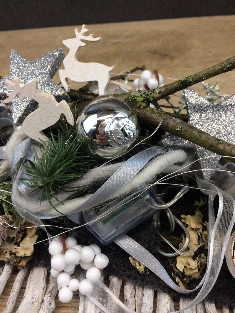 Türkranz Weihnachten Hirsch LED – handgefertigt stimmungsvoll mehrjährig