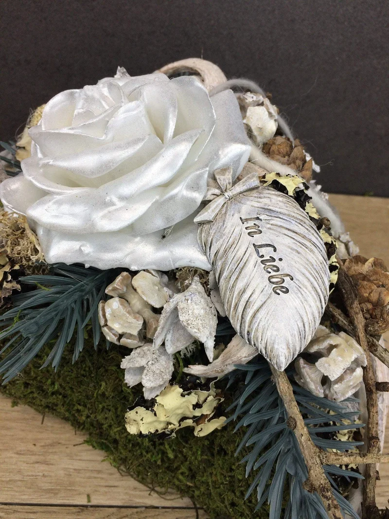 Grabherz Wachsrose Seidenblumen – langlebiger Grabschmuck