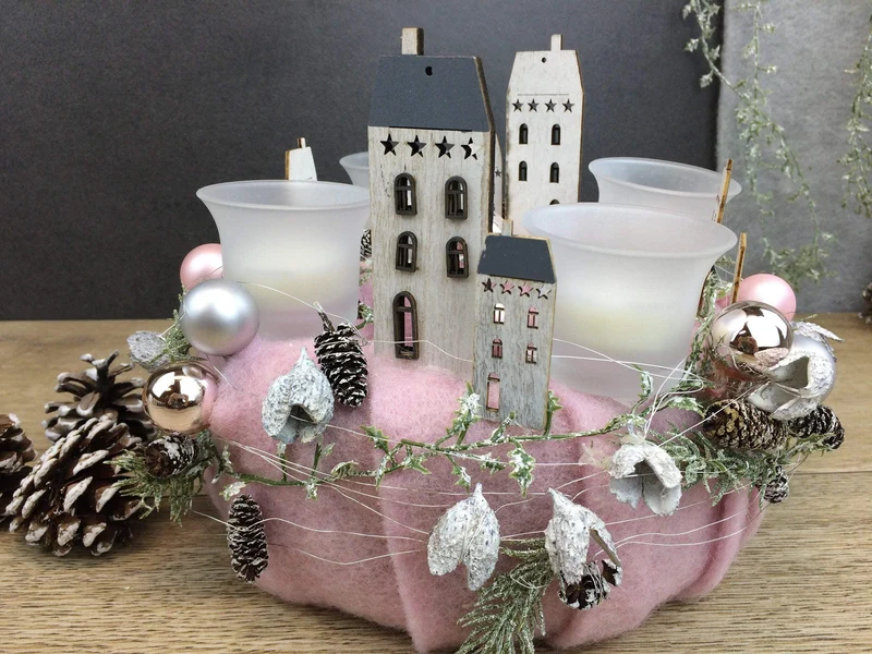 Adventskranz rund mit Häusern – mehrjährig & gemütlich