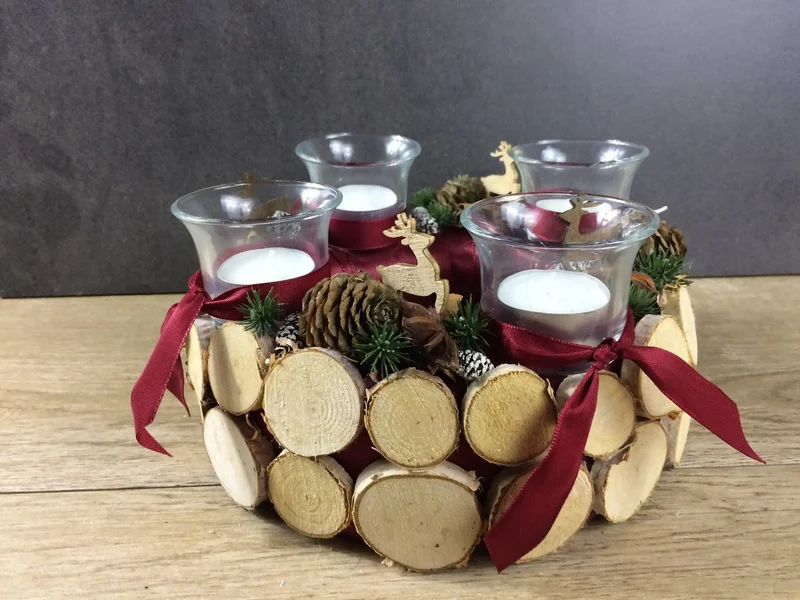 Adventskranz Hirsch rund – stilvoll Naturmaterialien