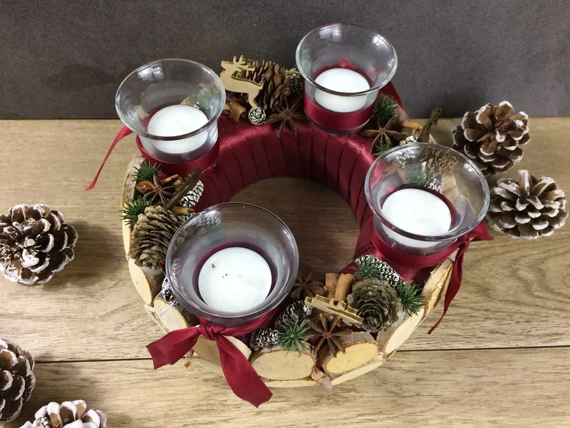 Adventskranz Hirsch rund – stilvoll Naturmaterialien
