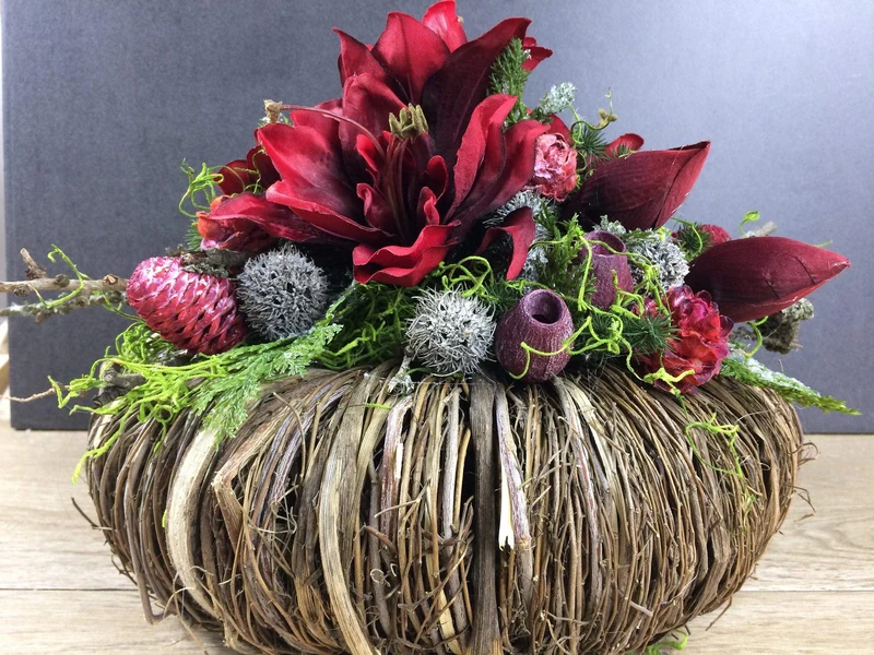 Grabgesteck Amaryllis 32cm Seidenblumen – ausdrucksstarke Grabdeko