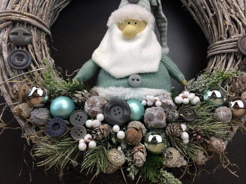 Türkranz Weihnachten mit Wichtel 37cm – Weihnachtskranz Wunschfarbe