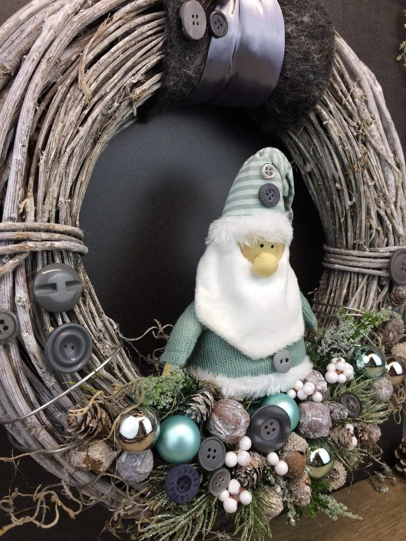 Türkranz Weihnachten mit Wichtel 37cm – Weihnachtskranz Wunschfarbe