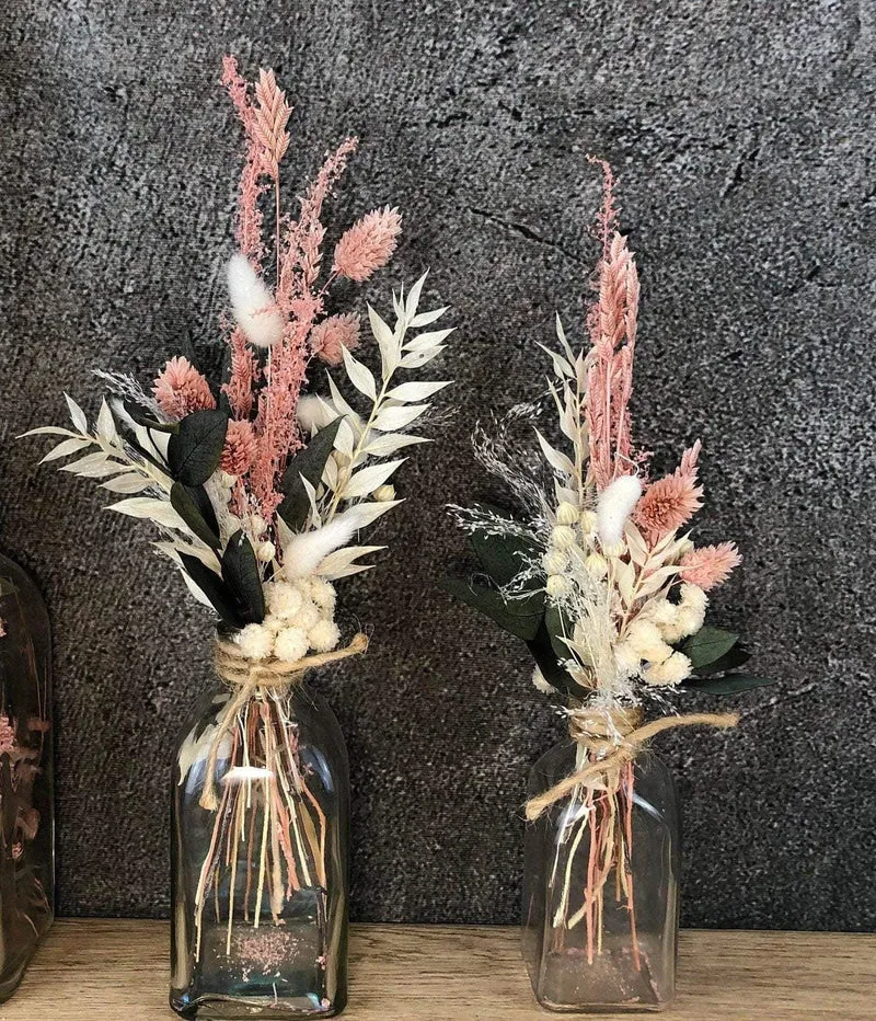Eukalyptus Trockenblumen Strauß in Glasvase – langlebige Raumdeko