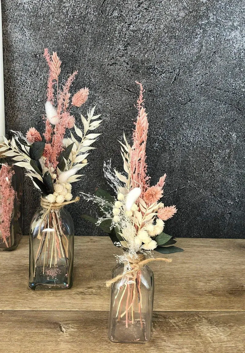 Eukalyptus Trockenblumen Strauß in Glasvase – langlebige Raumdeko