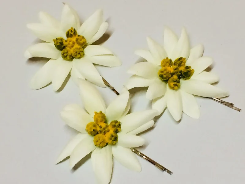 Haarklammern Edelweiß – Haarklemmen mit Seidenblumen 3er Set