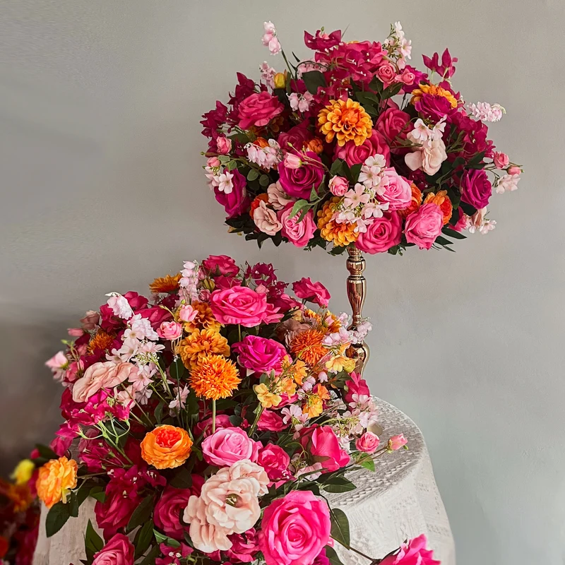 Premium Seidenblumen Arrangement Fuchsia & Orange – Dahlien, Rosen, Ranunkeln & Hortensien | Bogen- & Tischdekoration