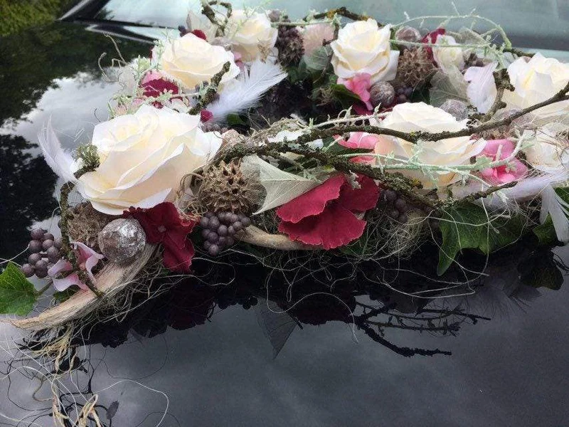 Autoschmuck Set 3-teilig Hochzeit Seidenblumen – Herz und Schleifen