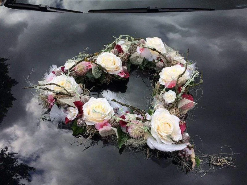 Autoschmuck Set 3-teilig Hochzeit Seidenblumen – Herz und Schleifen