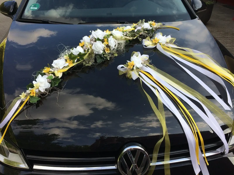 Hochzeit Autoschmuck Set 3-teilig – Seidenblumen Brautauto Schmuck