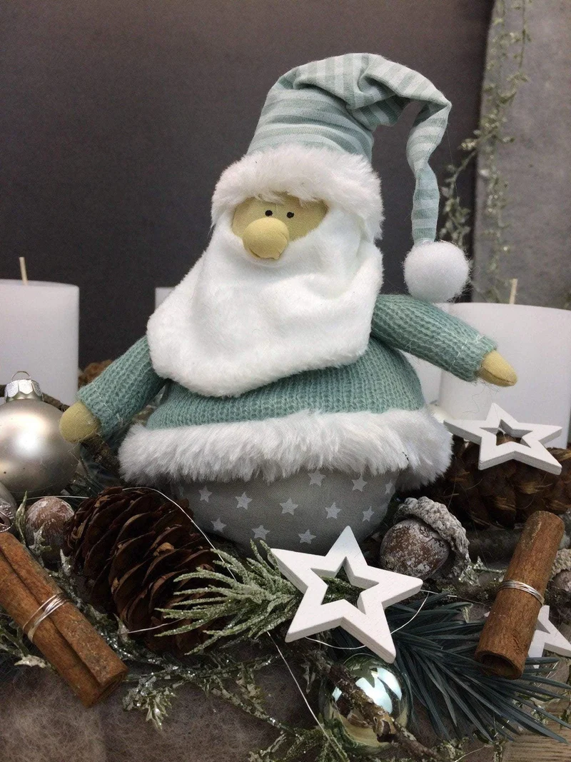 Adventskranz rund mit Wichtel und Naturmaterialien – mehrjährig