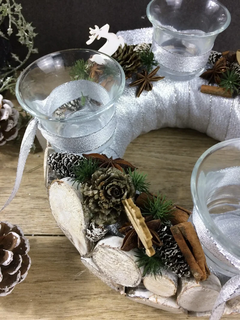 Adventskranz rund mit Hirsch – Naturmaterialien mehrjährig