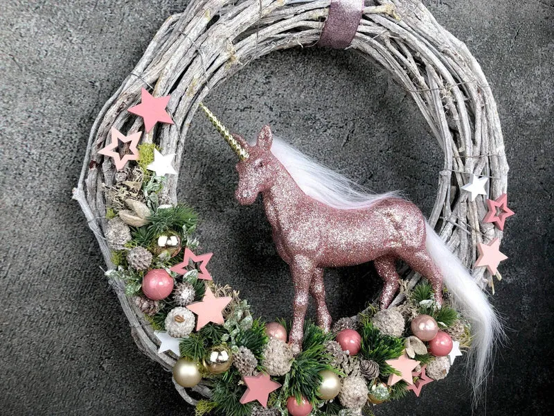 Weihnachtskranz Einhorn – Türkranz Weihnachten handgefertigt