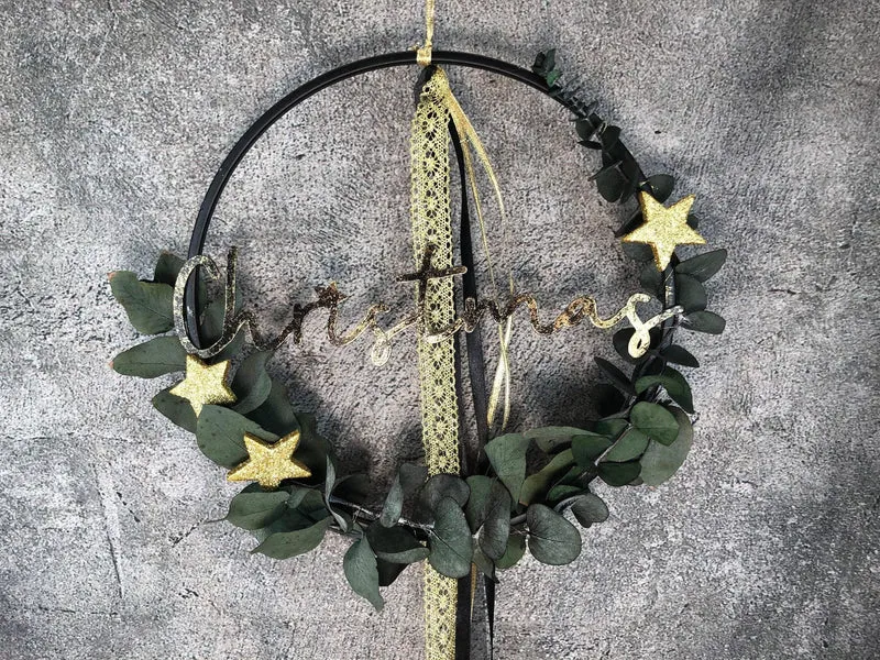 Weihnachtlicher Eukalyptus Ring – Fensterdeko mit LED optional
