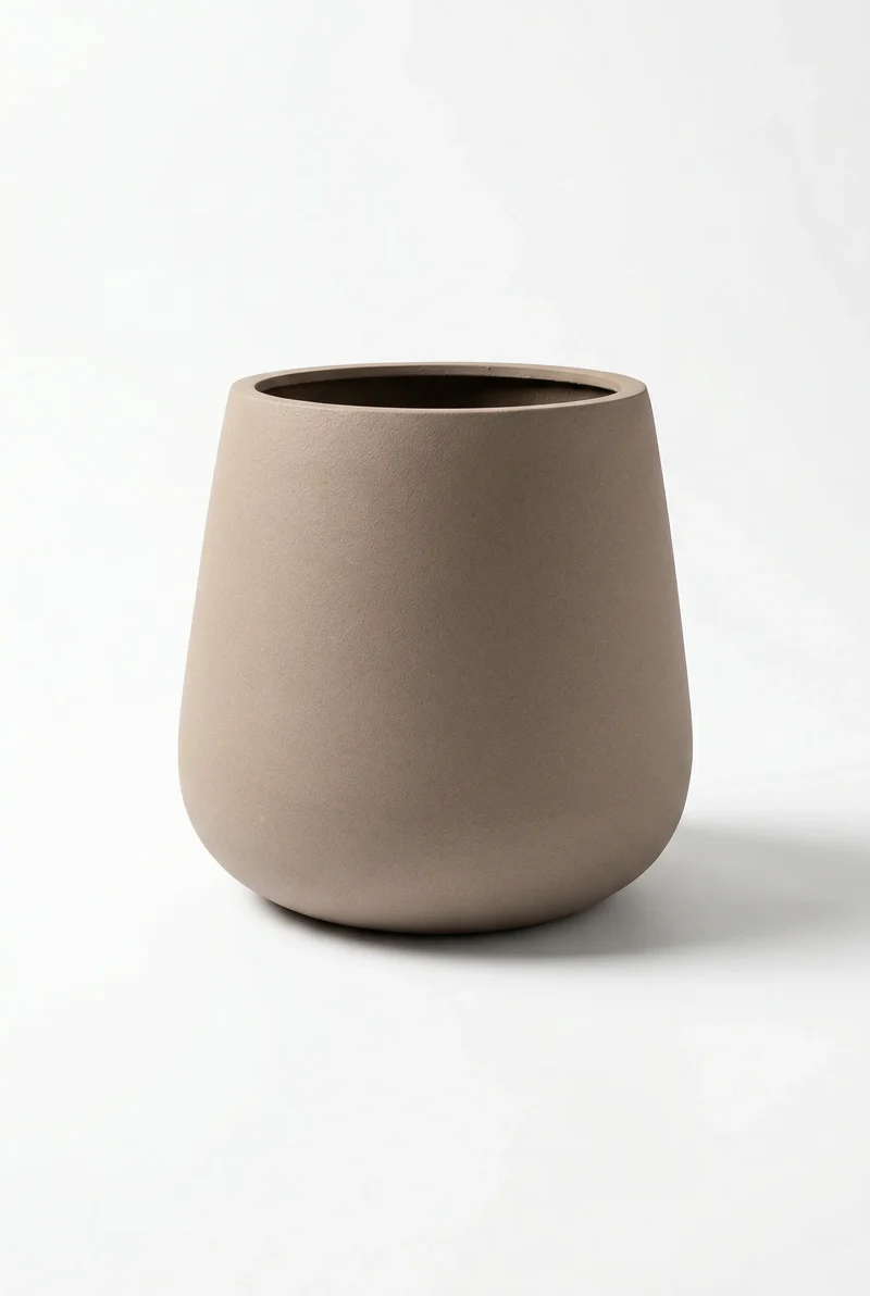 Pflanzkübel Pax Taupe aus robustem Fiberstone