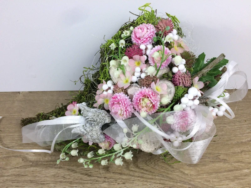 Grabherz Rose auf Moos – Grabschmuck Seidenblumen langlebig