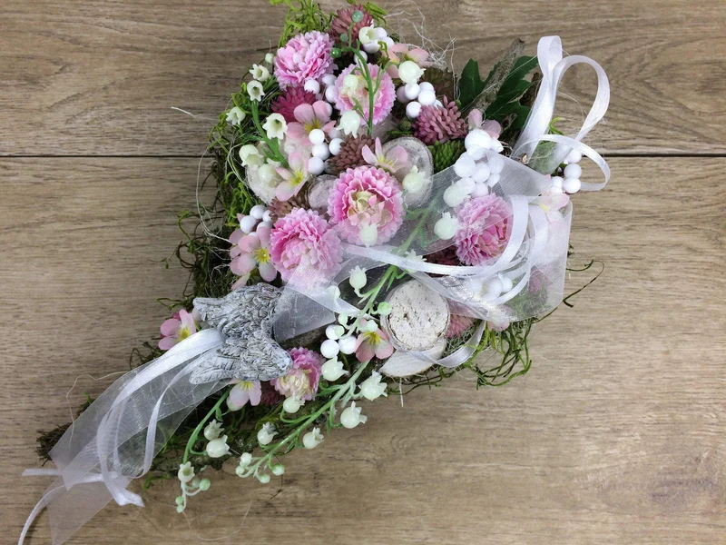 Grabherz Rose auf Moos – Grabschmuck Seidenblumen langlebig