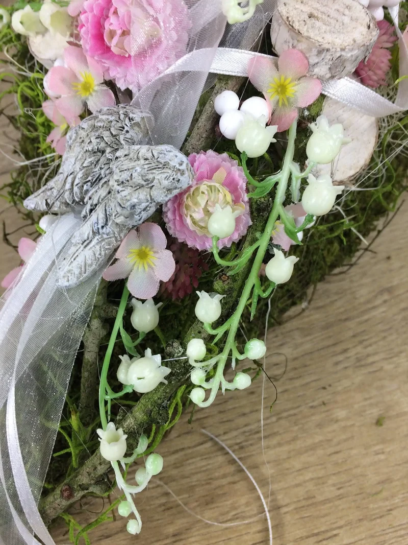 Grabherz Rose auf Moos – Grabschmuck Seidenblumen langlebig