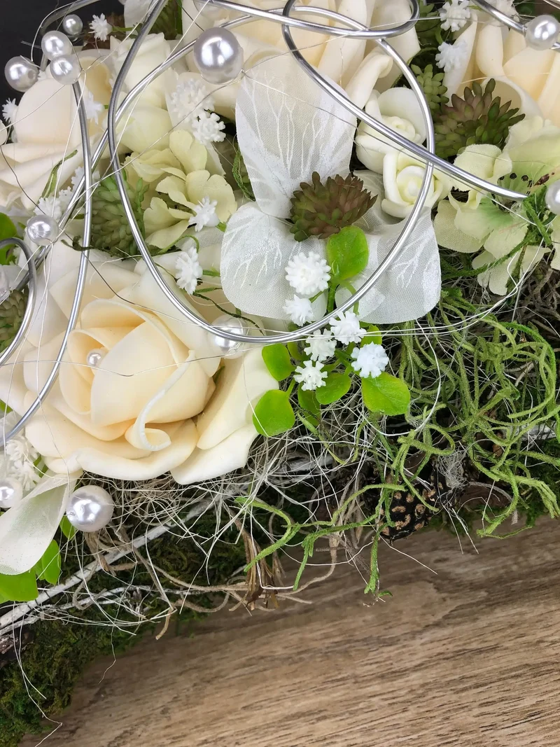 Grabschmuck Herz Rose Seidenblumen – würdevoll & langlebig