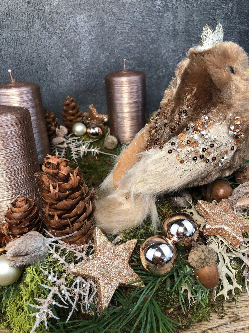 Adventskranz mit Vogel-Detail – rund handgefertigt langlebig
