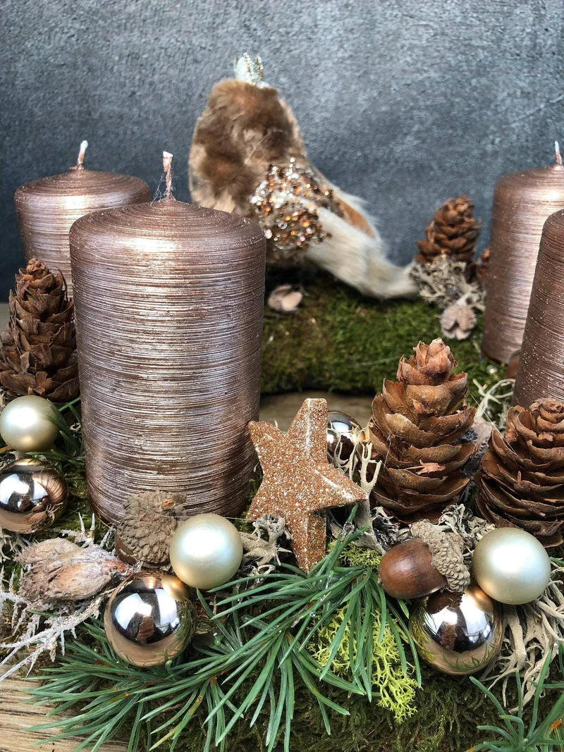 Adventskranz mit Vogel-Detail – rund handgefertigt langlebig