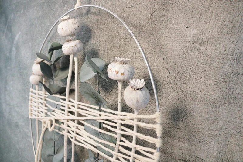 Trockenblumen Fensterdeko – Girlande mit Eukalyptus & Gräsern – handge