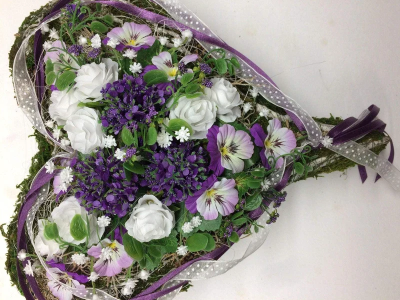 Seidenblumen Grabschmuck Herz Rose – handgefertigt