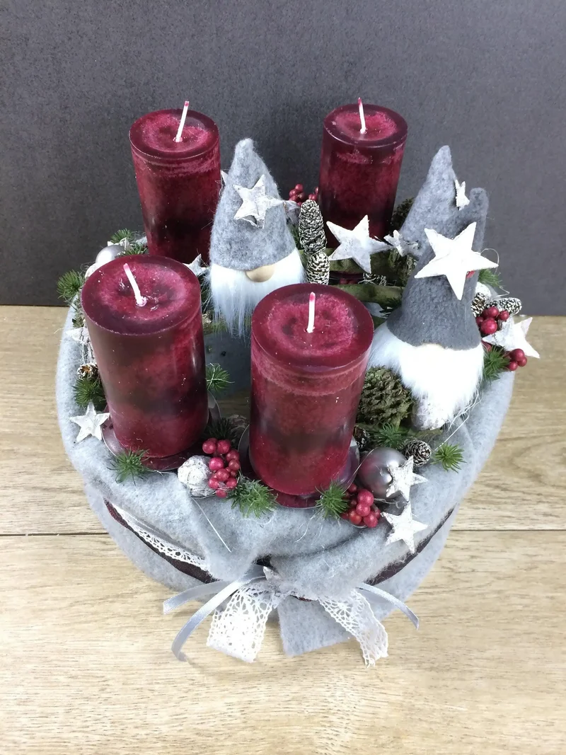 Runder Adventskranz 25cm Wichtel – stilvoll mehrjährig