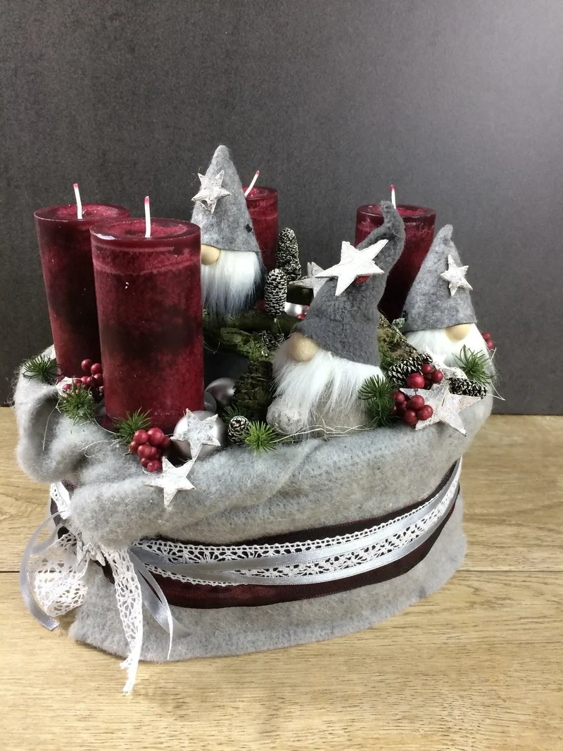 Runder Adventskranz 25cm Wichtel – stilvoll mehrjährig