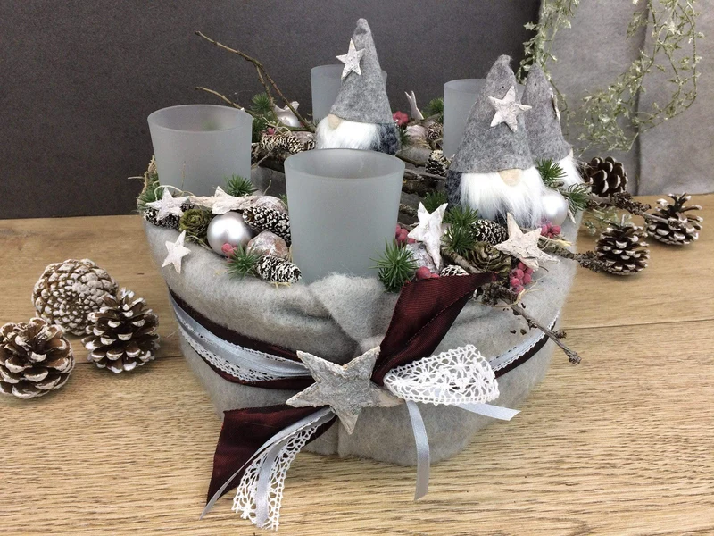 Runder Adventskranz 25cm Wichtel – stilvoll mehrjährig