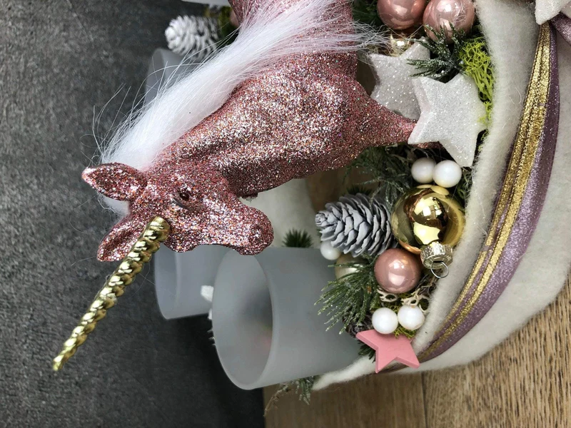 Adventskranz rund mit Einhorn – verspielt & mehrjährig