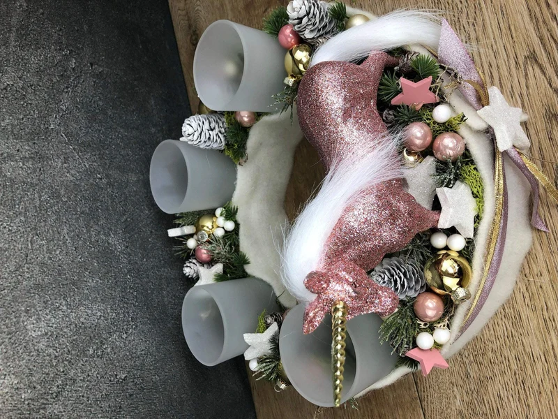 Adventskranz rund mit Einhorn – verspielt & mehrjährig