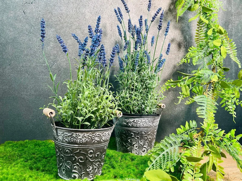 Künstlicher Lavendel Seidenblumen – Lavendelbusch im Topf langlebig