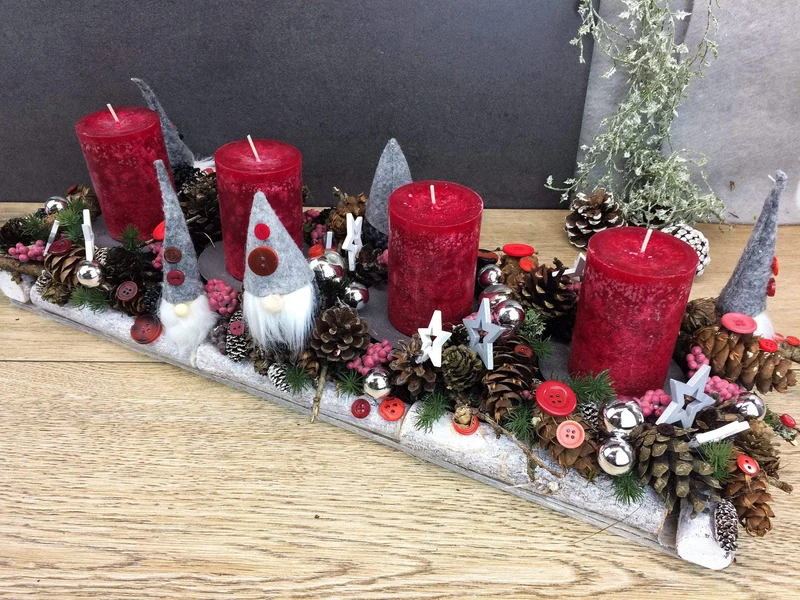 Adventsgesteck Tablett Wichtel – länglich Advent Kerzen handgefertigt