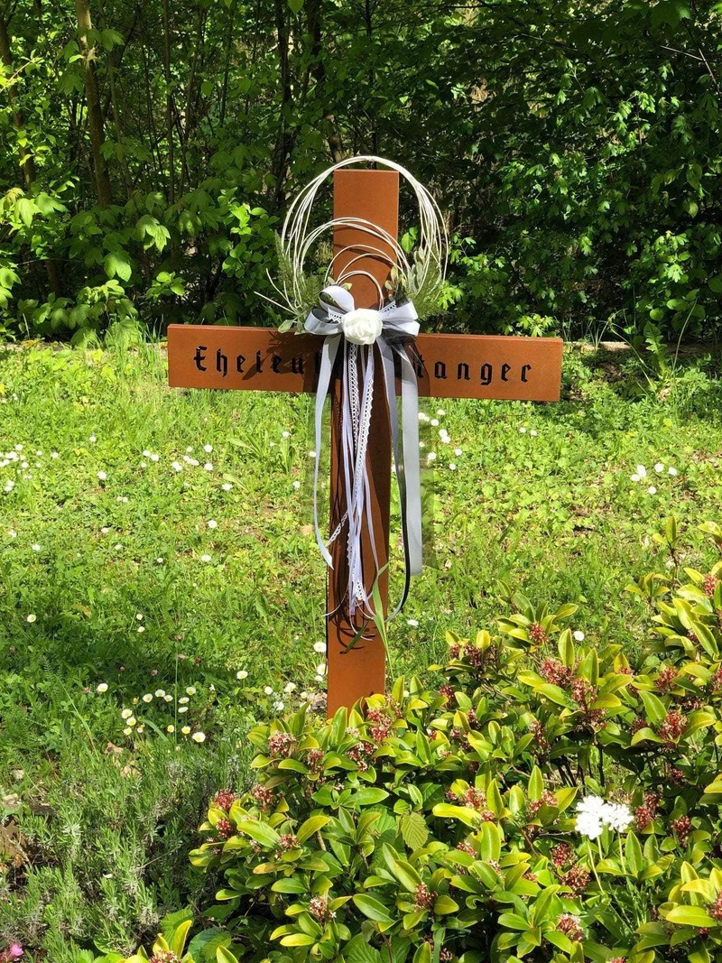 Rose Grabgesteck für Kreuz Schleife Seidenblumen – Grabdekoration