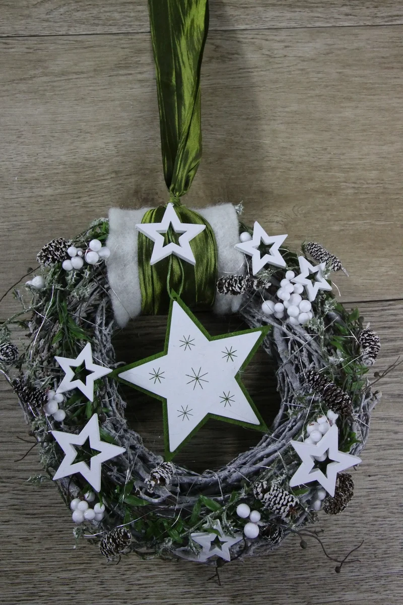 Weihnachtskranz Haustür – festlich Tanne Naturmaterialien