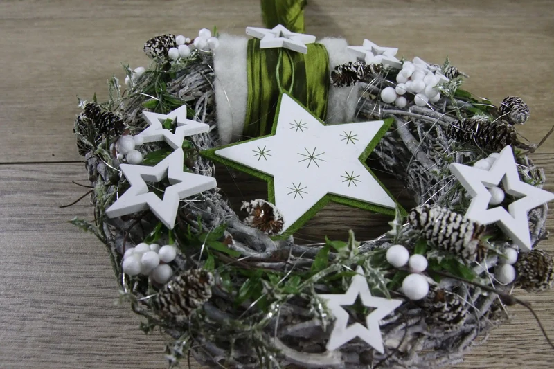 Weihnachtskranz Haustür – festlich Tanne Naturmaterialien