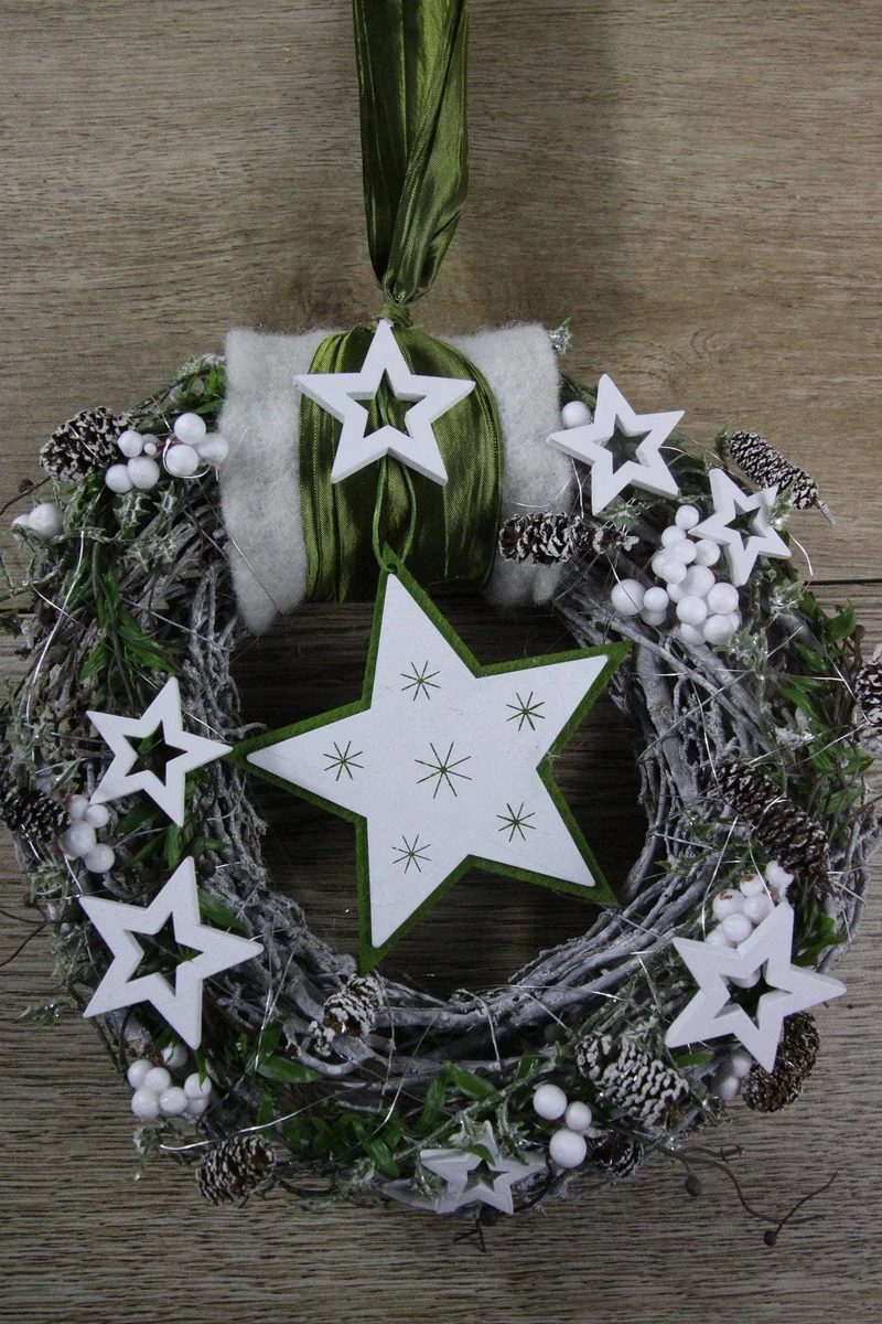Weihnachtskranz Haustür – festlich Tanne Naturmaterialien