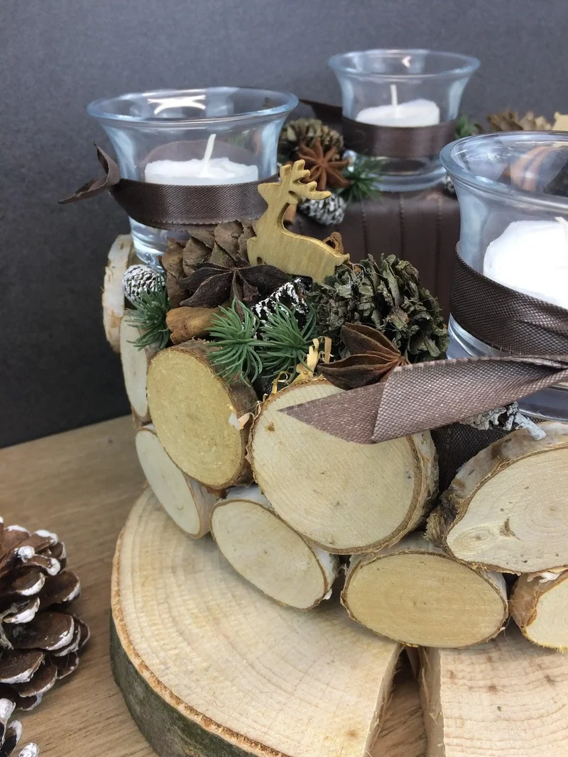 Adventskranz Hirsch rund – stilvoll Naturmaterialien mit Tanne