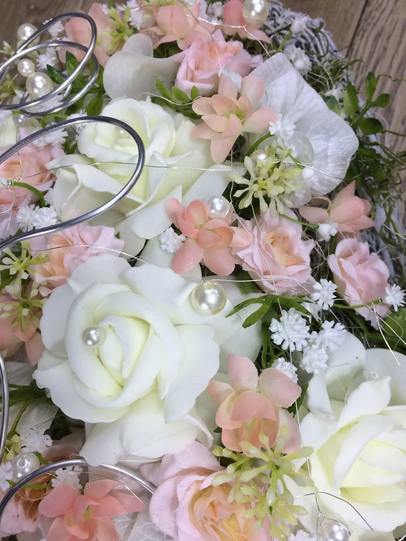 Seidenblumen Grabschmuck Herz Rose – handgefertigt – für Außenbereich